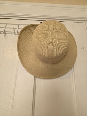 Wide Brim Straw Sun Hat With Bow - Natural Beige